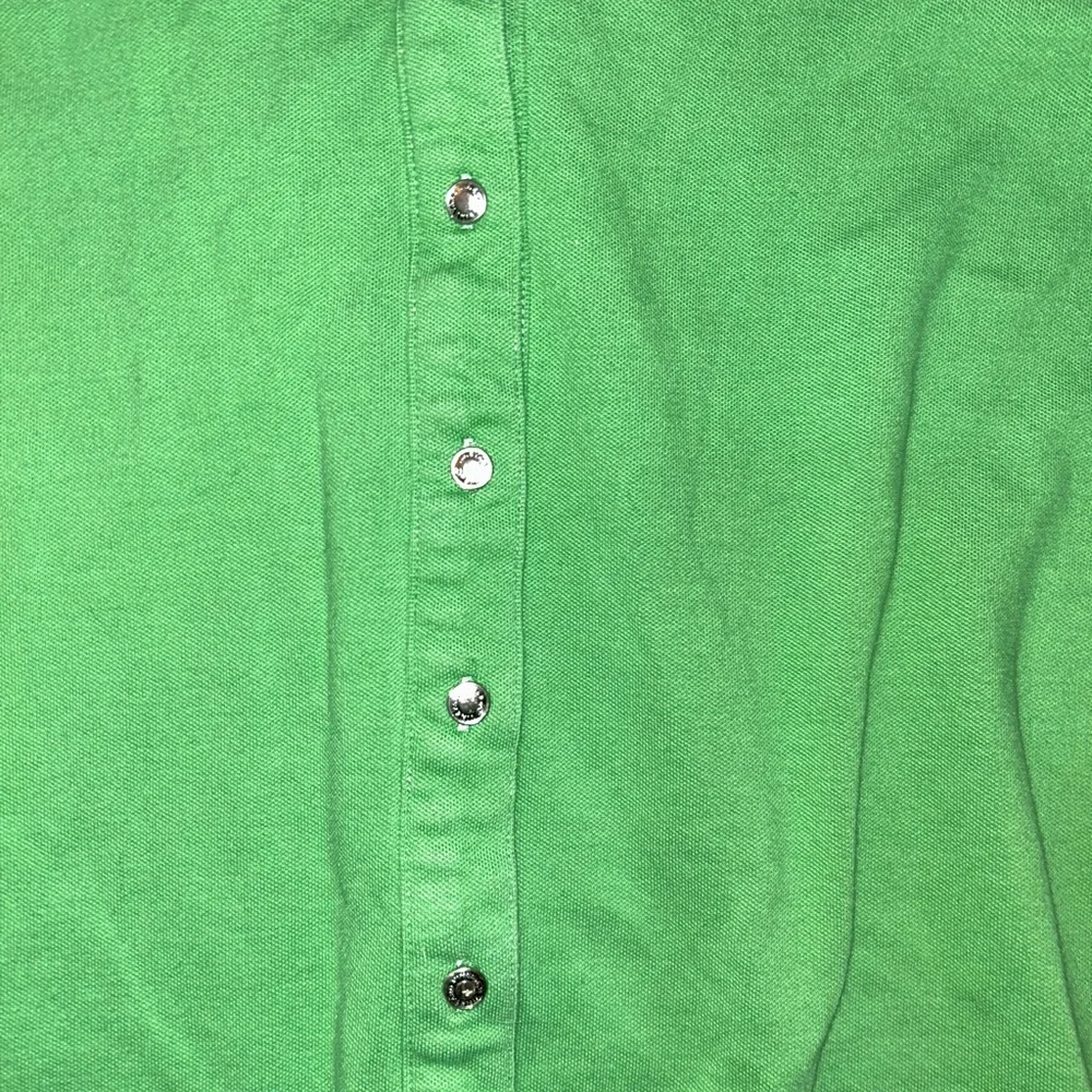 Vineyard Vines Women's Bright Green Button-Down Shirt - Picture 3 of 4
